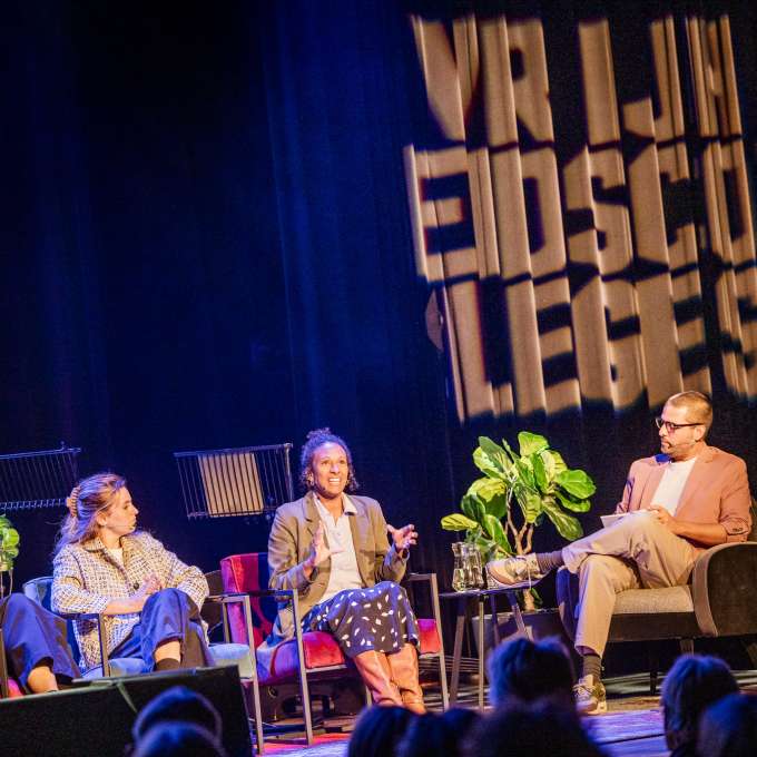 80 jaar vrijheid met Vrijheidscolleges en uitverkochte avond in TivoliVredenburg